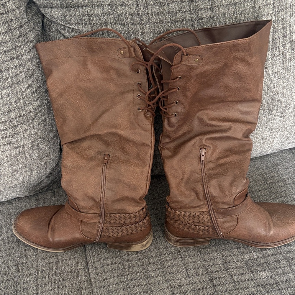 Brown Knee-High Lace-Up Boots